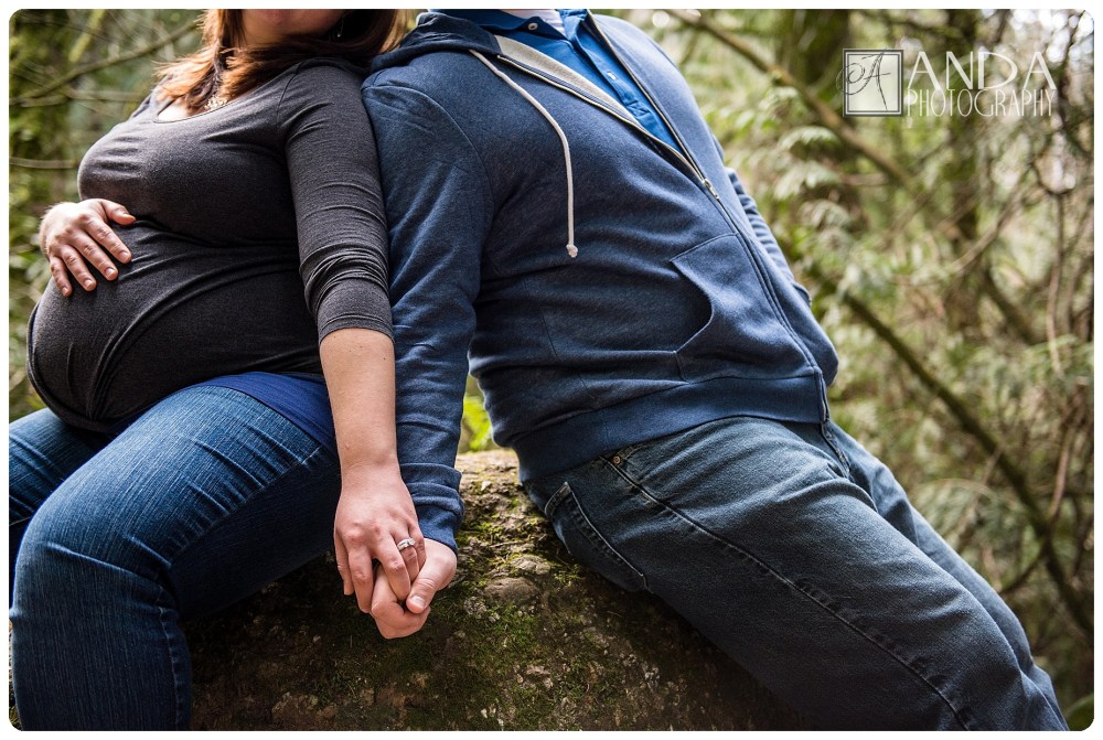 Anda Photography, creative photography, chic, artistic photography, unique photography, vibrant colors, lifestyle photography, on location photography, vibrant images, photojournalistic photography, casual photography style, emotional images, Bellingham maternity photography, Bellingham pregnancy photography, Bellingham family photographer, Tammy, Matt, baby bump photos, Whatcom Falls Park