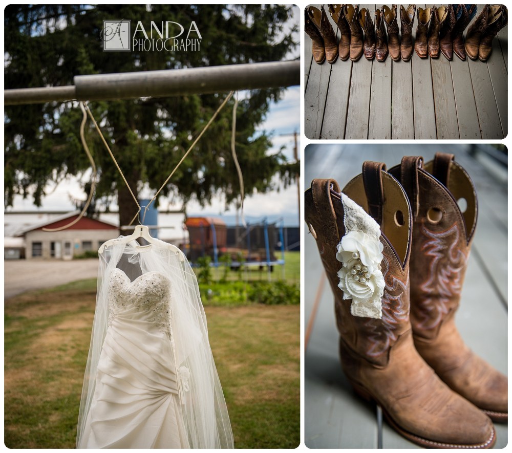 Anda Photography, creative photography, chic, artistic photography, unique photography, fall autumn wedding, vibrant colors, lifestyle photography, on location photography, Bellingham engagement photography, Bellingham wedding photography, Seattle wedding photography, Seattle engagement photography, creative wedding photography, unique wedding photography, vibrant images, photojournalistic photography, seattle wedding photography, seattle engagement photography, casual photography style, emotional wedding images, Lynden farm wedding, country wedding, bride in cowboy boots, Mike, Michael, Christie, hay bales, rustic chic wedding decor