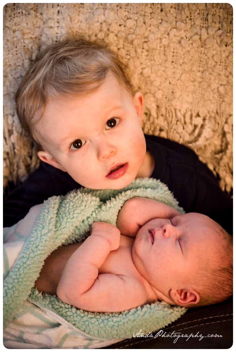 Bellingham Lifestyle Newborn Photography Maggie Magnolia Claire Buehrer_0008