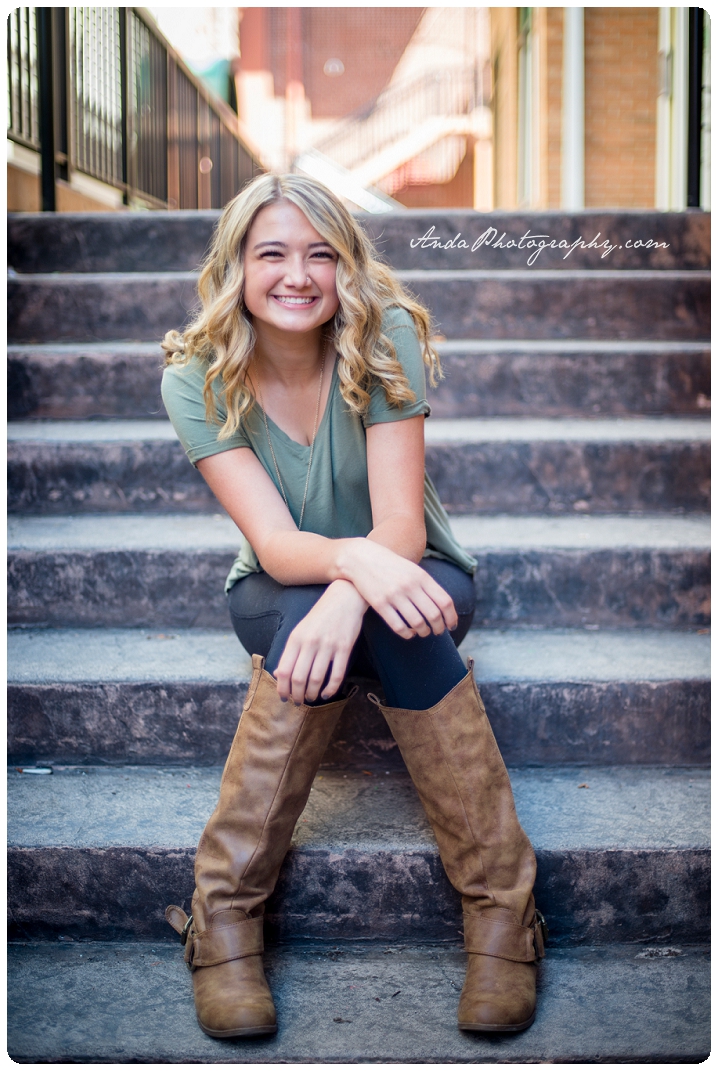 Bellingham Senior Photography Portraits Downtown Fairhaven Photos Brooke_0004