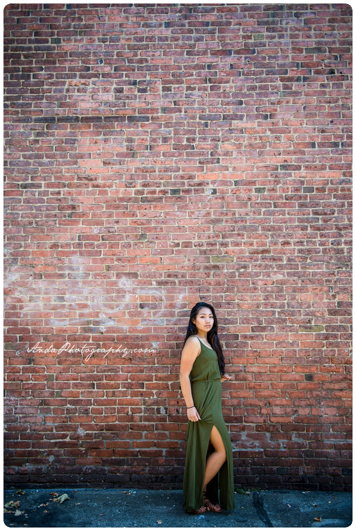 Bellingham Senior Portrait Photography Downtown Urban Chic Senior Photos Mika_0008b