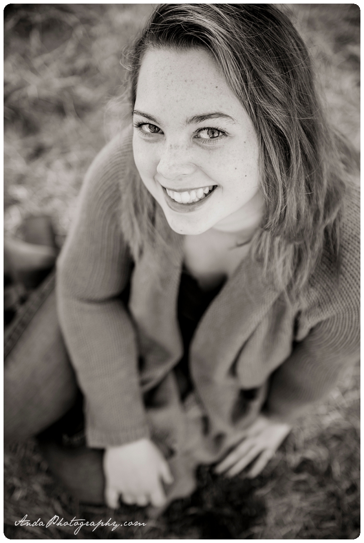 Bellingham Senior Portrait Photography Ferndale Hovander Park Senior Photos Kaitlin_0011