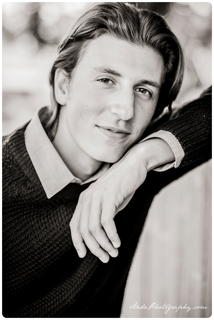 Bellingham Senior Portrait Photography Urban Downtown Guy Senior Photos Ferndale Mason_0015