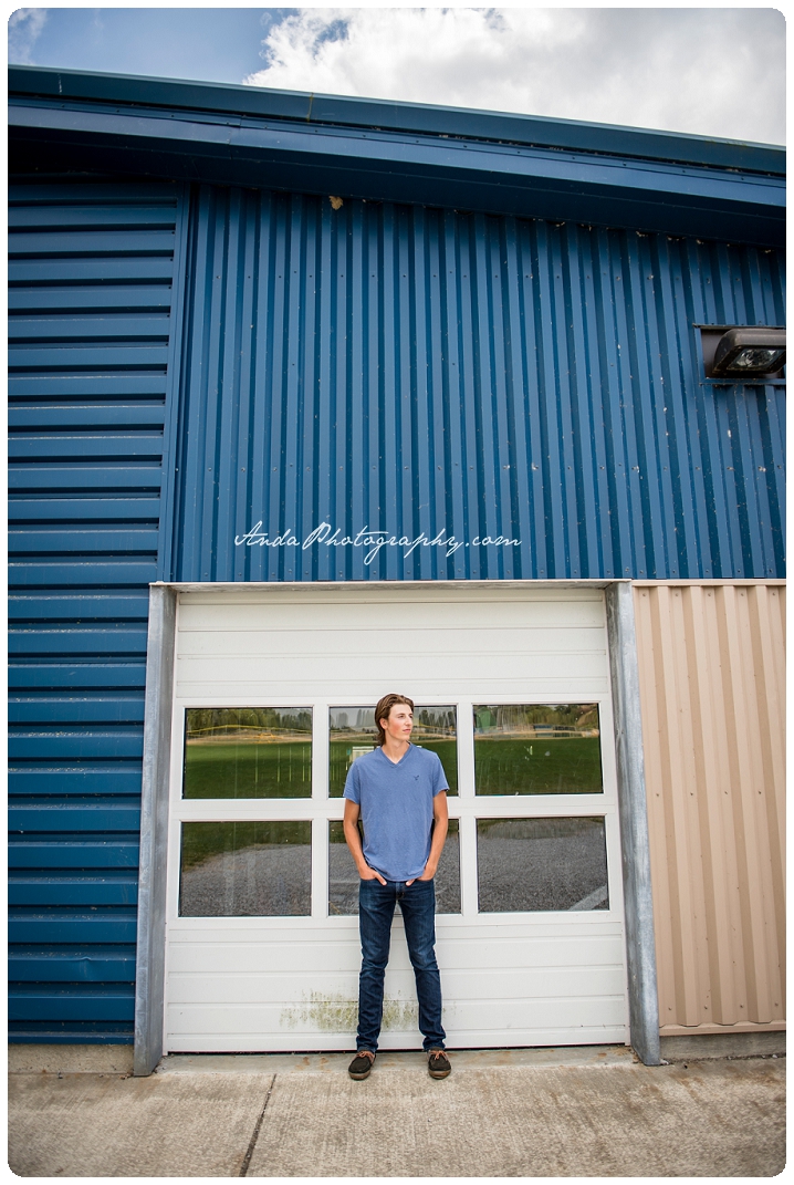 Bellingham Senior Portrait Photography Urban Downtown Guy Senior Photos Ferndale Mason_0016