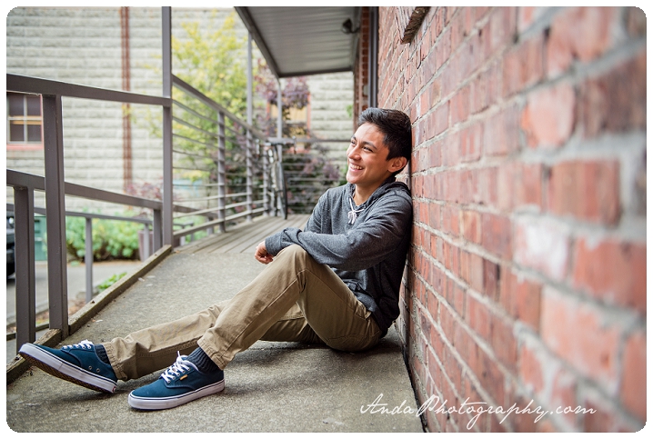Bellingham Senior Portrait Photography Urban Downtown Guy Senior Photos Julio_0004