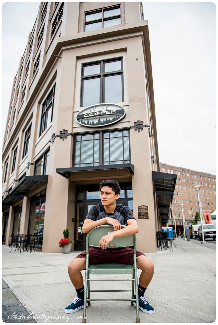 Bellingham Senior Portrait Photography Urban Downtown Guy Senior Photos Julio_0008