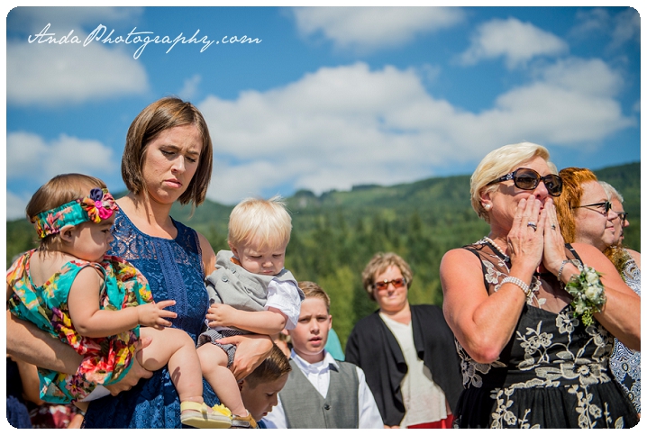 Bellingham Wedding Photography Backyard Wedding Lifestyle Photography Unrein Bison_0032