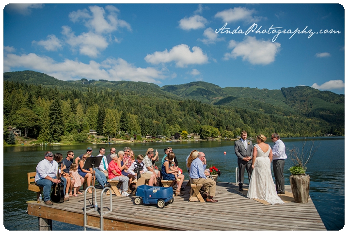 Bellingham Wedding Photography Backyard Wedding Lifestyle Photography Unrein Bison_0035