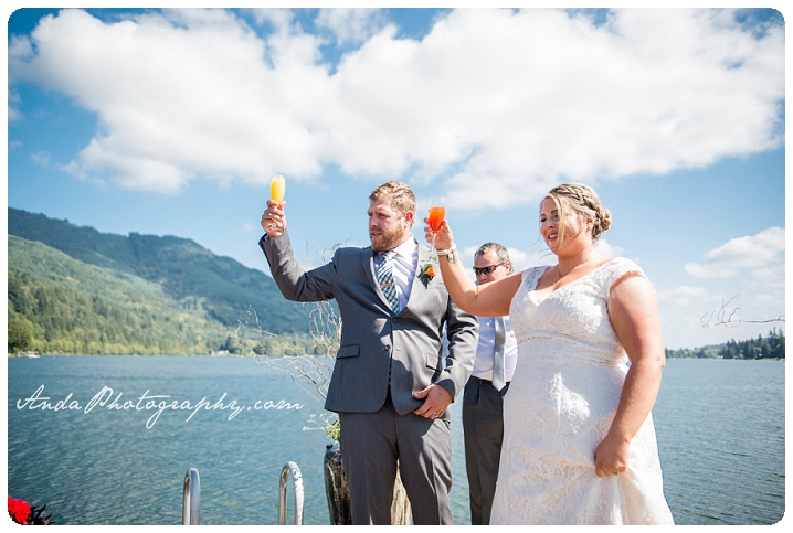 Bellingham Wedding Photography Backyard Wedding Lifestyle Photography Unrein Bison_0044