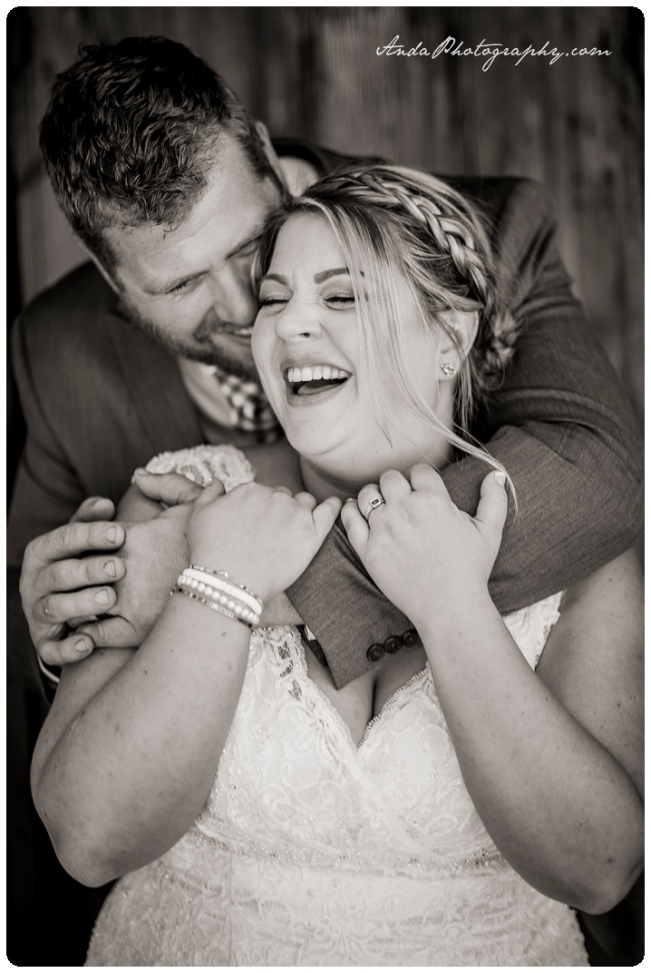 Bellingham Wedding Photography Backyard Wedding Lifestyle Photography Unrein Bison_0053
