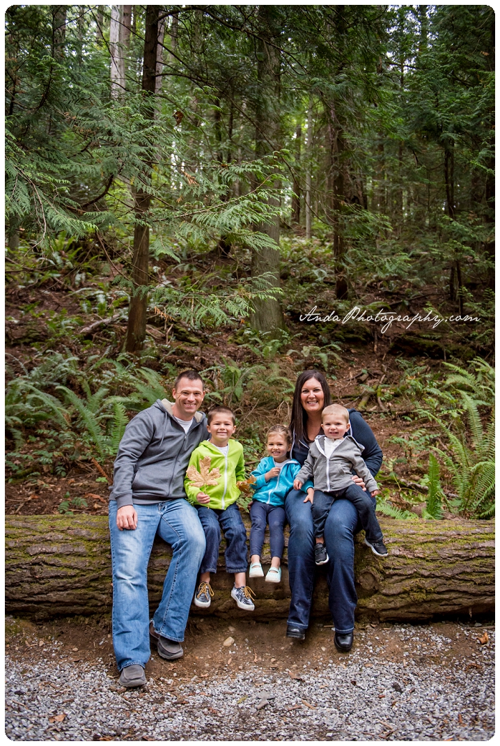 whatcom-falls-family-photos-bellingham-family-photography-page-anda-photography_0013