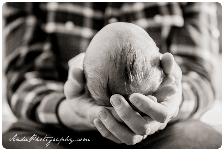 Bellingham family photographer Bellingham child photography new young family new mom lifestyle infant photography katelin jonathan_0012