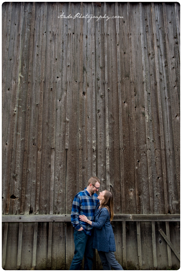 Bellingham wedding photographer Bellingham engagement photography Hovander Park Tennant Lake engagement photography lifestyle engagement photography_0013