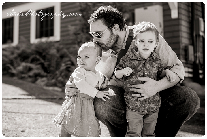 Bellingham family photographer Woodstock Farms family photos outdoor rural photos Barnett_0001