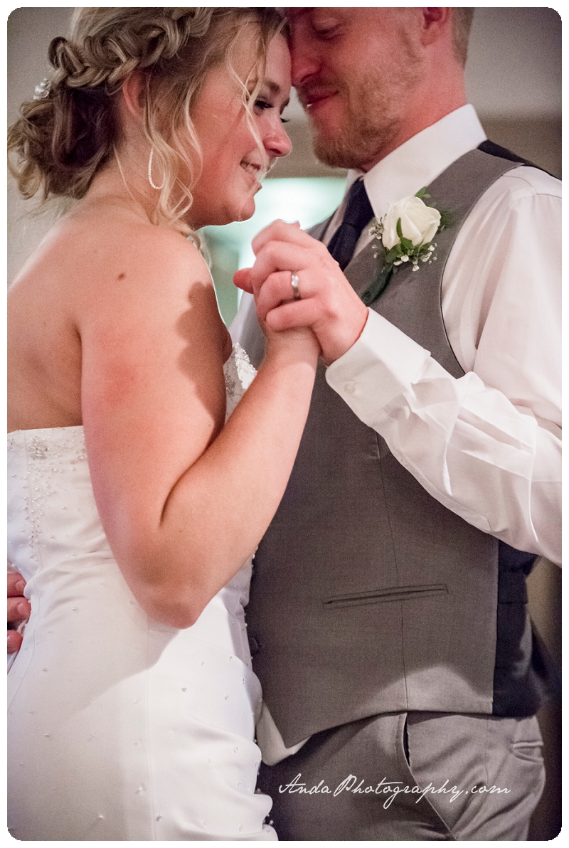 Bellingham Wedding Photographer West Virginia wedding photography Buckhannon wedding photography Bicentennial Inn wedding Anda Photography_0070