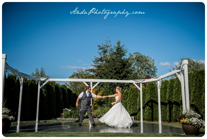 Bellingham wedding photographer Seattle wedding photographer Axton Events wedding photos photojournalistic wedding photography_0064