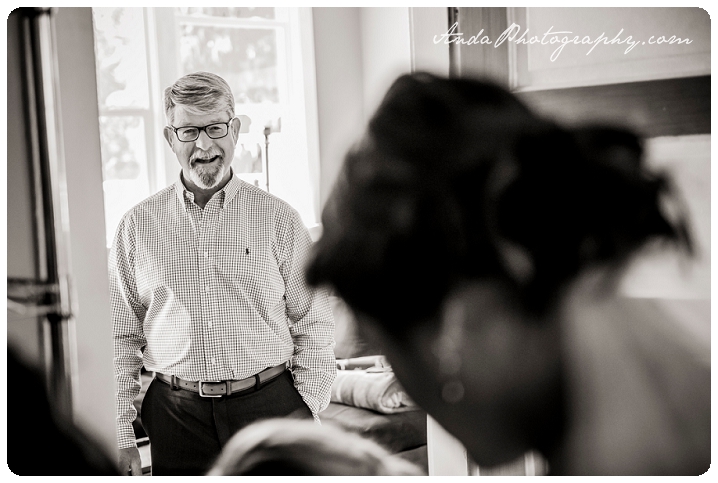 Bellingham wedding photographer Seattle wedding photographer Ferry boat wedding photos Point Defiance wedding photos photojournalistic wedding photography_0012