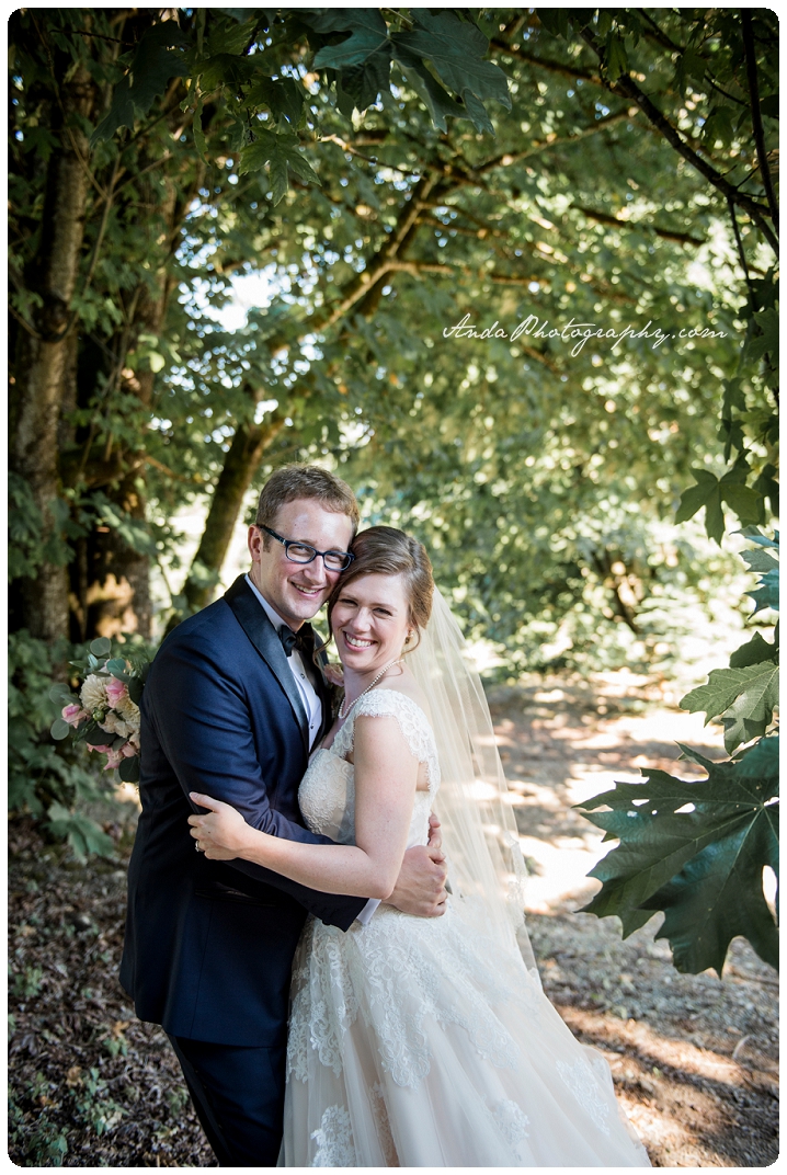 Bellingham wedding photographer Seattle wedding photographer Trinity Tree Fam wedding lifestyle wedding photography photojournalistic wedding photography_0047