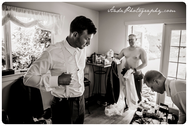 Bellingham wedding photographer Skagit wedding photographer Seattle wedding photographer Maplehurst Farm wedding lifestyle wedding photography photojournalistic wedding photography_0009