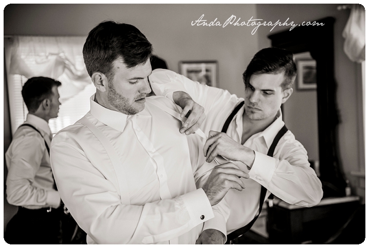 Bellingham wedding photographer Skagit wedding photographer Seattle wedding photographer Maplehurst Farm wedding lifestyle wedding photography photojournalistic wedding photography_0011