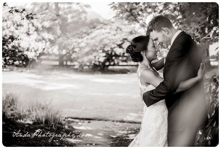 Bellingham wedding photographer Skagit wedding photographer Seattle wedding photographer Maplehurst Farm wedding lifestyle wedding photography photojournalistic wedding photography_0018
