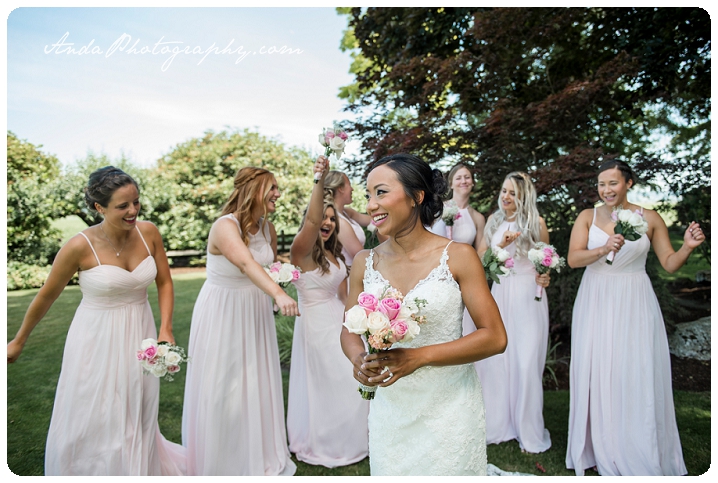 Bellingham wedding photographer Skagit wedding photographer Seattle wedding photographer Maplehurst Farm wedding lifestyle wedding photography photojournalistic wedding photography_0027