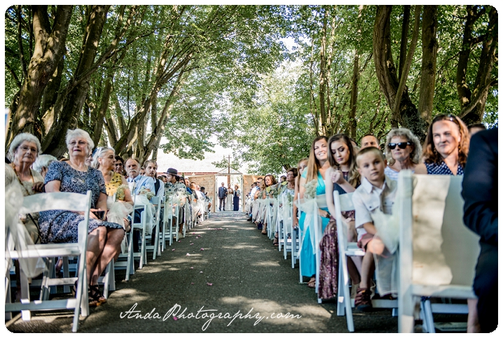 Bellingham wedding photographer Skagit wedding photographer Seattle wedding photographer Maplehurst Farm wedding lifestyle wedding photography photojournalistic wedding photography_0052