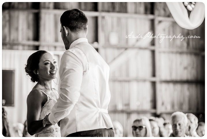 Bellingham wedding photographer Skagit wedding photographer Seattle wedding photographer Maplehurst Farm wedding lifestyle wedding photography photojournalistic wedding photography_0082