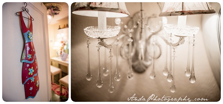 Bellingham wedding photographer Seattle wedding photographer Wine & Roses Estate wedding country chic wedding decor rustic country wedding photos_0002