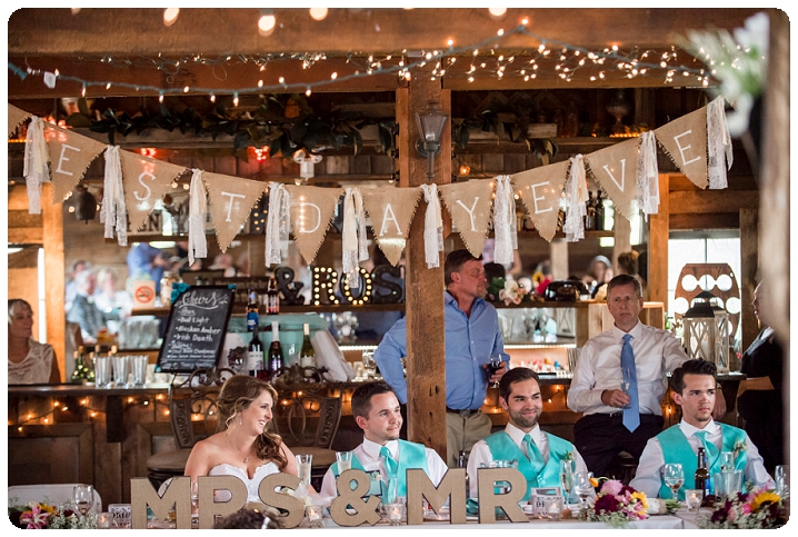 Bellingham wedding photographer Seattle wedding photographer Wine & Roses Estate wedding country chic wedding decor rustic country wedding photos_0058