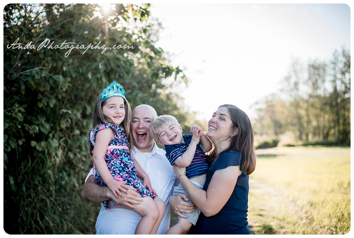Bellingham family photographer Hovander Park Tennant Lake photos Ferndale family photographer Bellingham lifestyle photography_0005