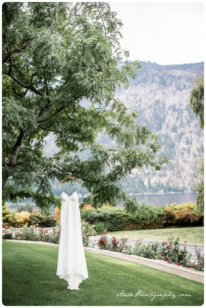 Bellingham wedding photographer Lake Chelan wedding photographer Anda Photography lifestyle wedding photography Greens Landing Wedding_0001