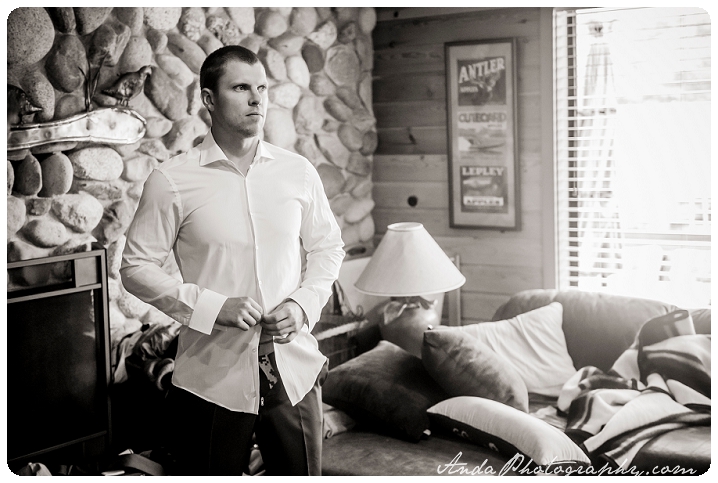 Bellingham wedding photographer Lake Chelan wedding photographer Anda Photography lifestyle wedding photography Greens Landing Wedding_0010