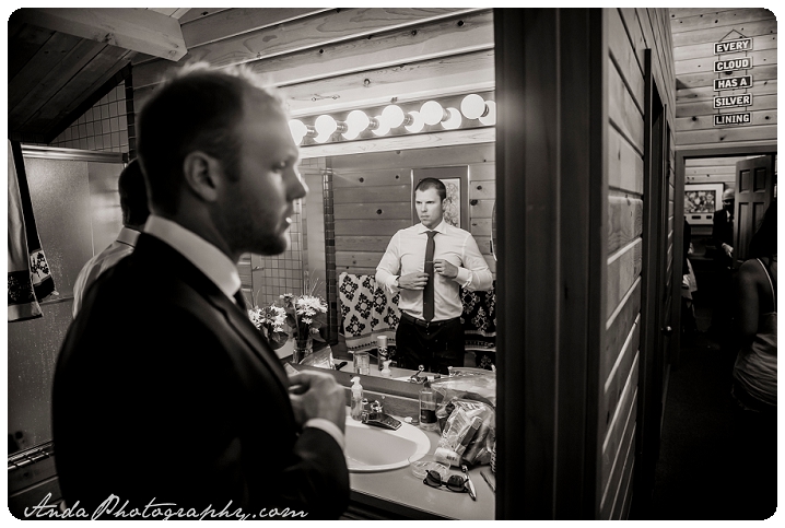 Bellingham wedding photographer Lake Chelan wedding photographer Anda Photography lifestyle wedding photography Greens Landing Wedding_0013