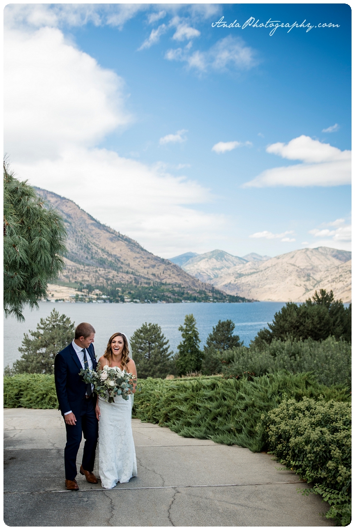 Bellingham wedding photographer Lake Chelan wedding photographer Anda Photography lifestyle wedding photography Greens Landing Wedding_0024