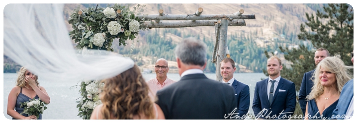 Bellingham wedding photographer Lake Chelan wedding photographer Anda Photography lifestyle wedding photography Greens Landing Wedding_0044