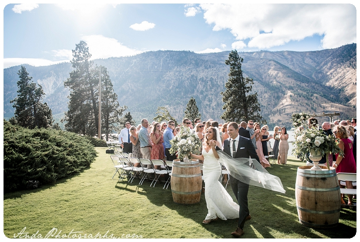 Bellingham wedding photographer Lake Chelan wedding photographer Anda Photography lifestyle wedding photography Greens Landing Wedding_0053