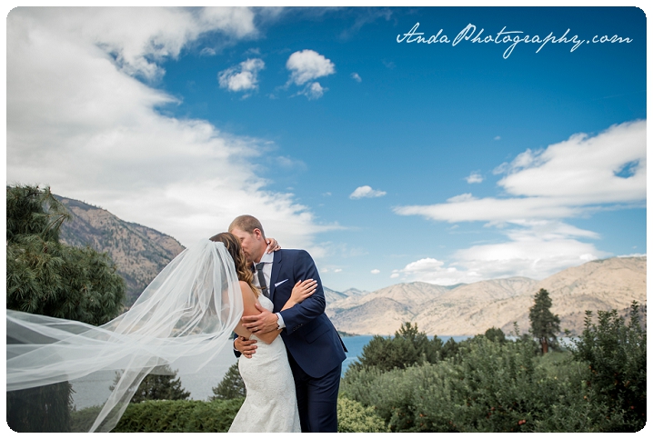 Bellingham wedding photographer Lake Chelan wedding photographer Anda Photography lifestyle wedding photography Greens Landing Wedding_0085