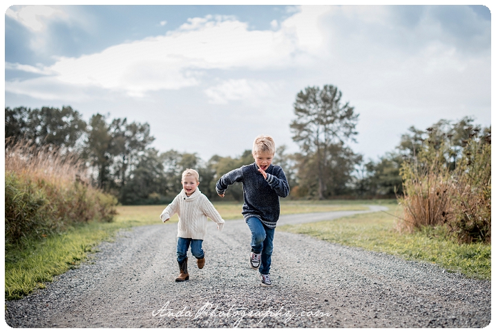 Bellingham family photographer Bellingham child photographer Bellingham lifestyle family photographer hovander family photos_0011
