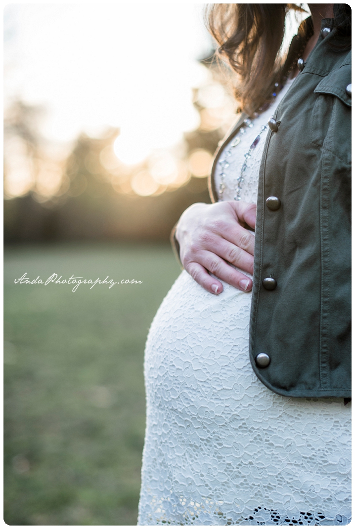 Bellingham lifesetyle photographer Bellingham maternity photographer Bellingham newborn photographer Bellingham family photography Cornwall park maternity photos_0001