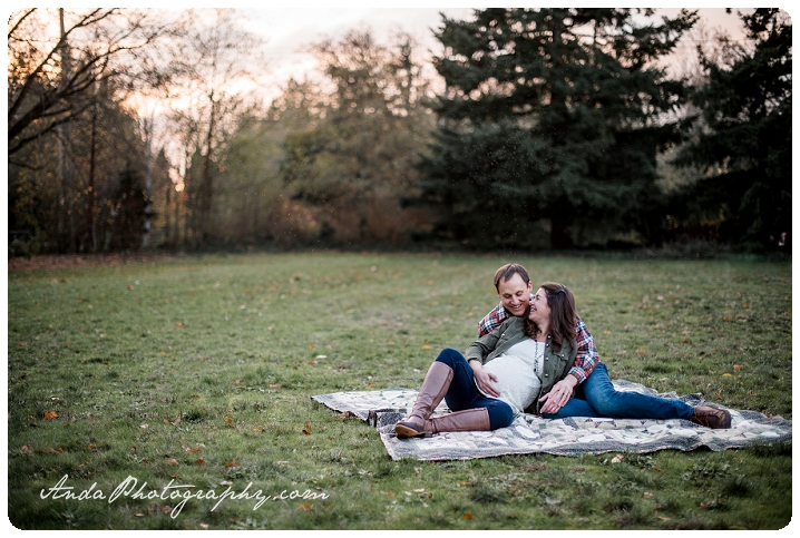 Bellingham lifesetyle photographer Bellingham maternity photographer Bellingham newborn photographer Bellingham family photography Cornwall park maternity photos_0006