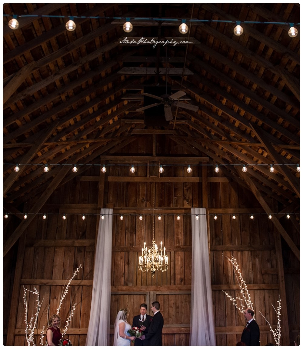 Anda Photography Bellingham Wedding Photographers Seattle Wedding Photographers StilleyBrook Farms Wedding Lifestyle Wedding Photography_0024.jpg