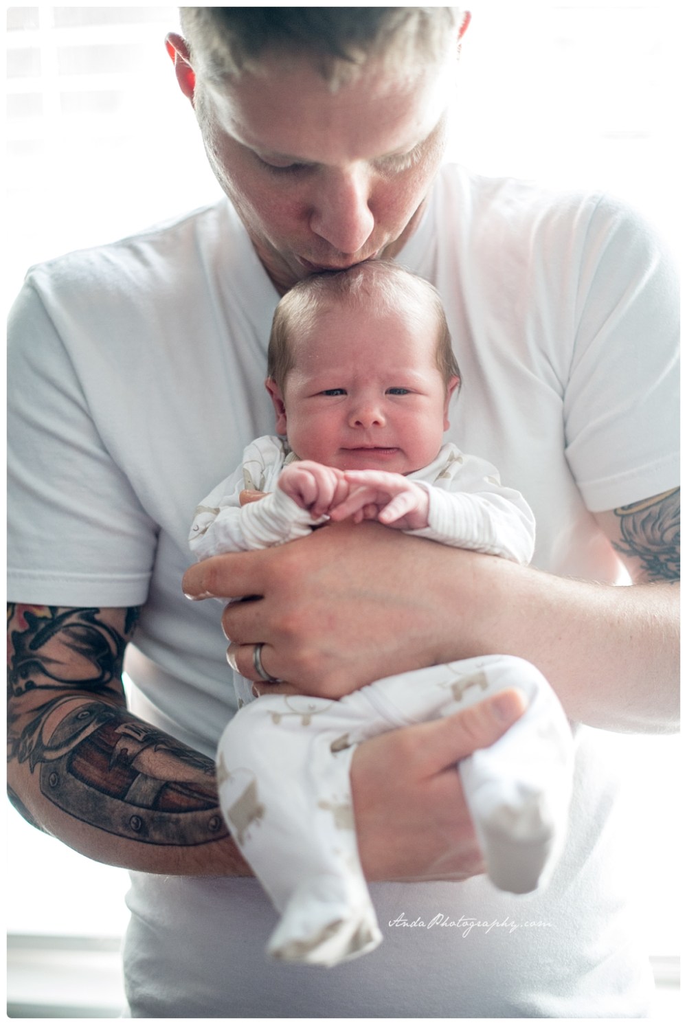 Anda Photography Bellingham lifestyle newborn photographer In home newborn photography_0011