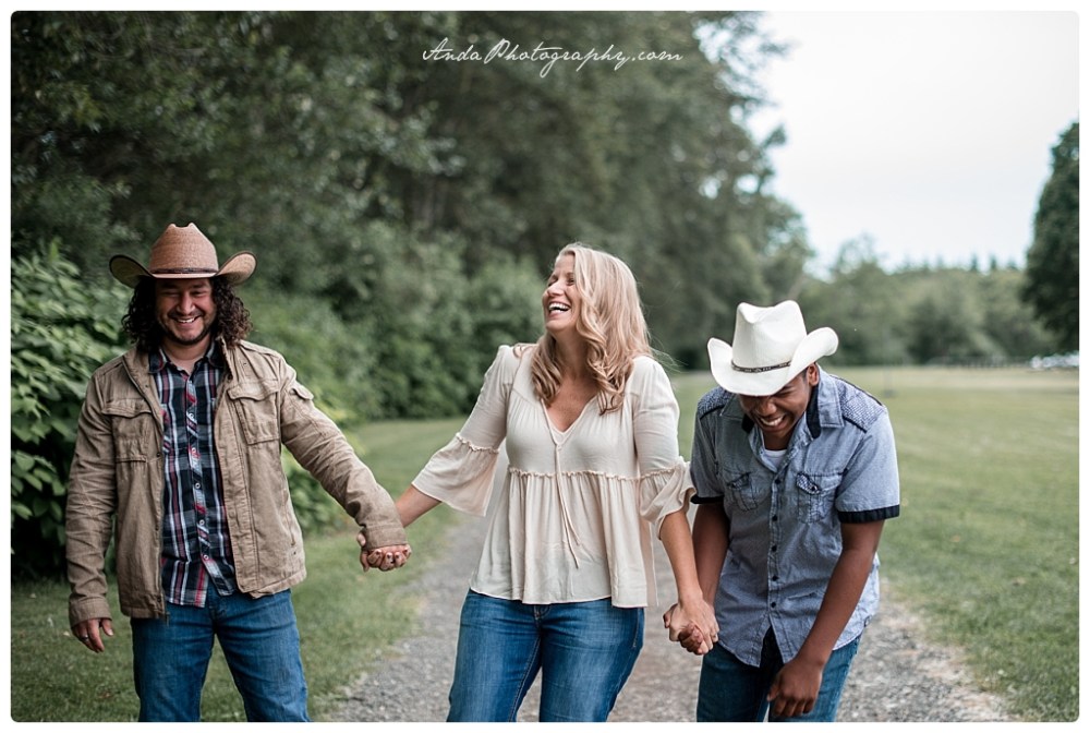 Anda Photography Bellingham wedding photographer bellingham engagement photographer seattle wedding photographer lifestyle wedding photographer hovander park engagement photos_0007
