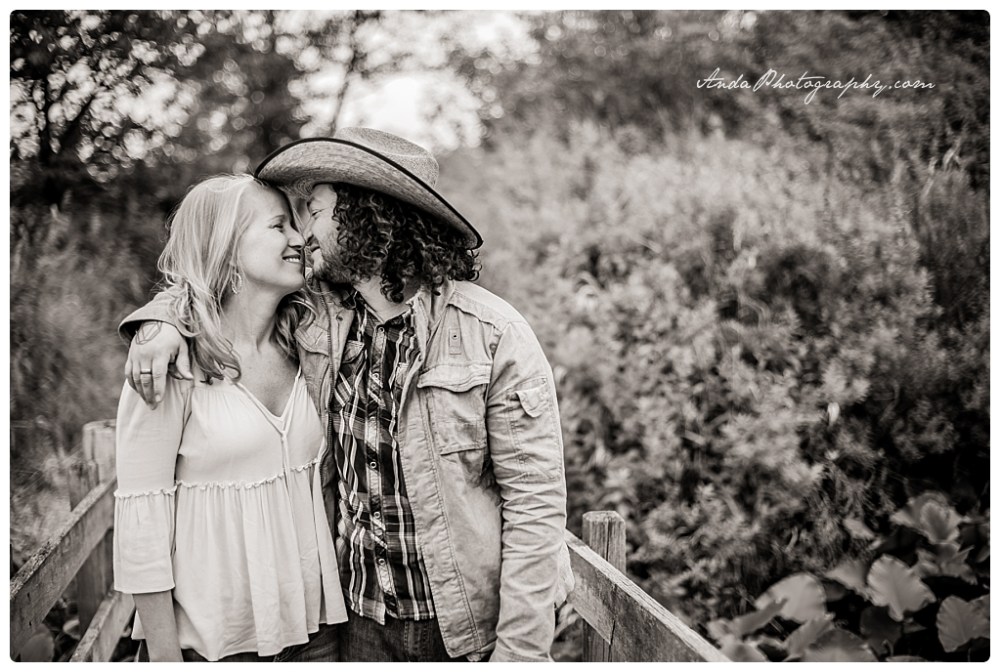 Anda Photography Bellingham wedding photographer bellingham engagement photographer seattle wedding photographer lifestyle wedding photographer hovander park engagement photos_0008