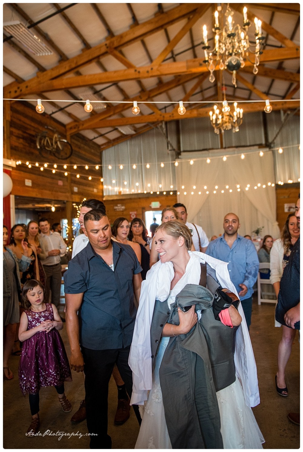 Anda Photography Bellingham wedding photographer seattle wedding photographer Hammer Ranch wedding_0128