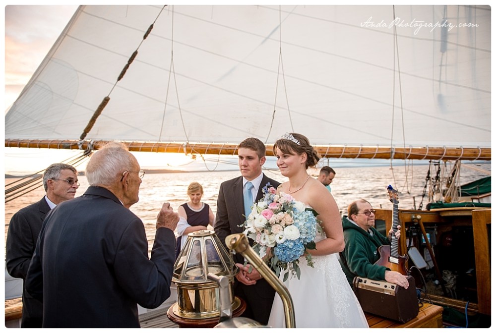 Anda Photography Bellingham wedding photographer seattle wedding photographer Schooner Zodiak Wedding photos_0041