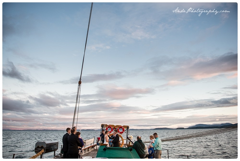 Anda Photography Bellingham wedding photographer seattle wedding photographer Schooner Zodiak Wedding photos_0045