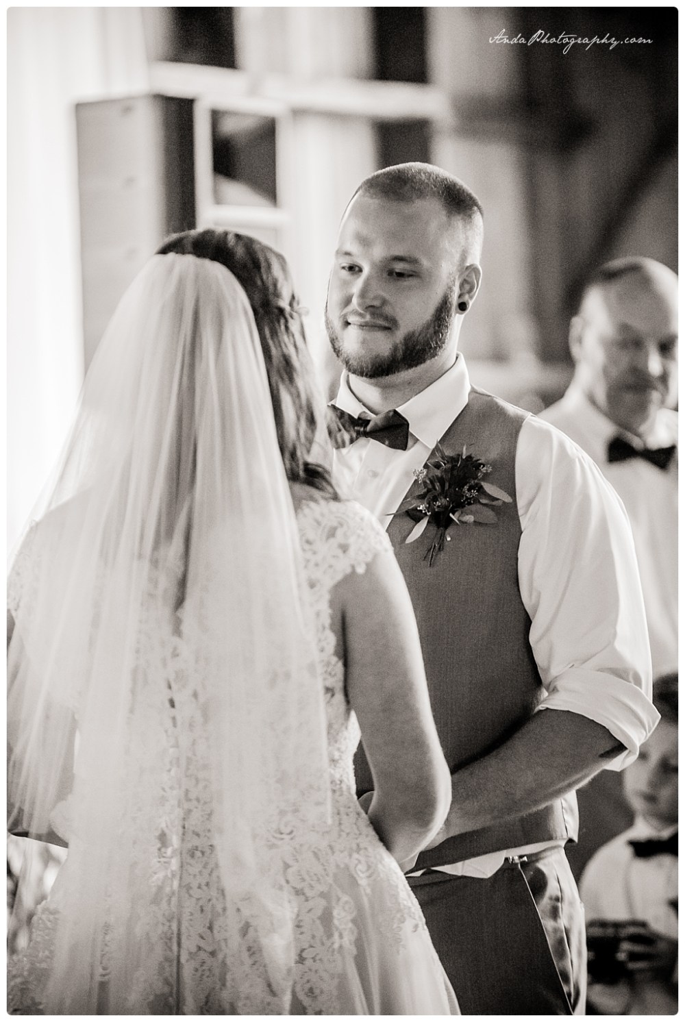 Anda Photography Bellingham wedding photography Bellingham lifestyle wedding photographer Maplehurst Farms_0059