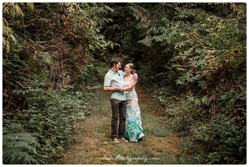 Anda Photography Bellingham wedding photography Bellingham lifestyle wedding photographer Moon Mountain Ranch wedding_0011
